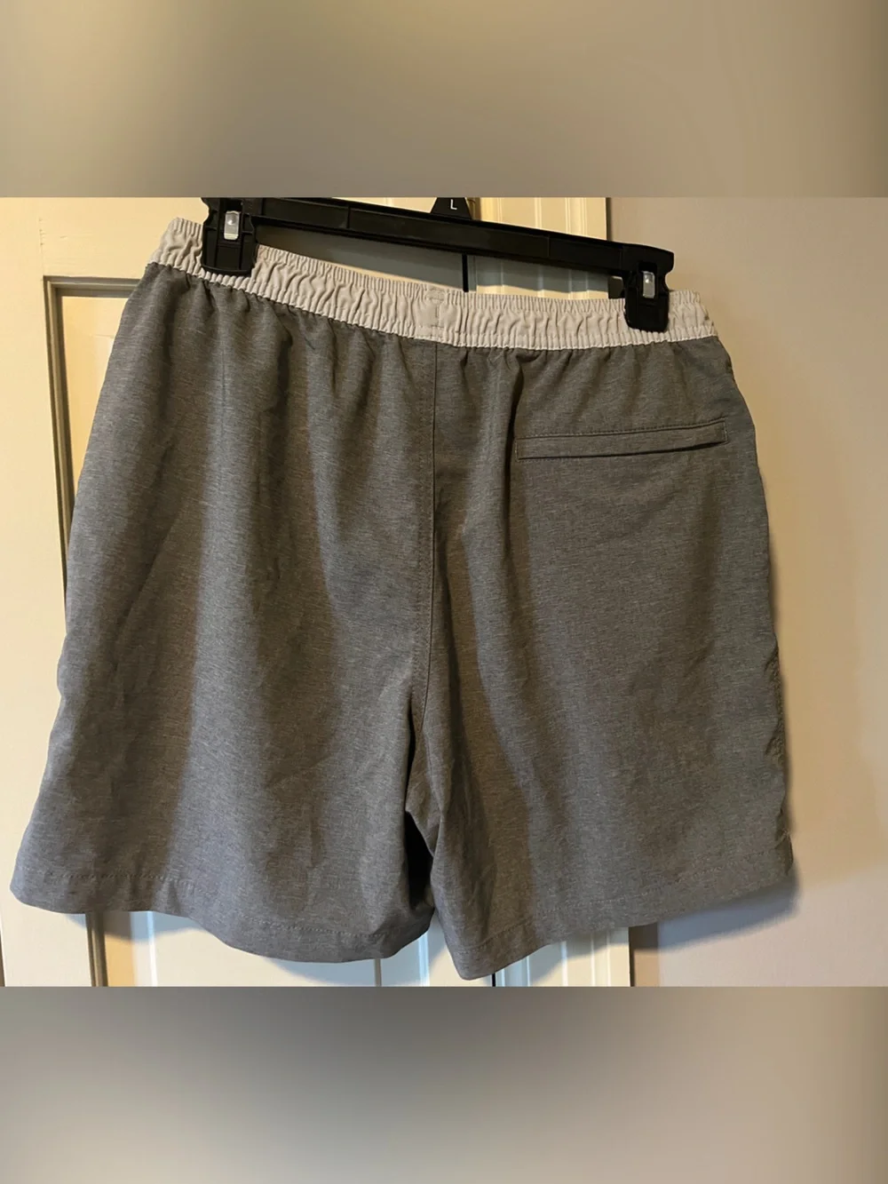 CHUBBIES Gray Athletic Drawstring Shorts with Light Gray Waistband
